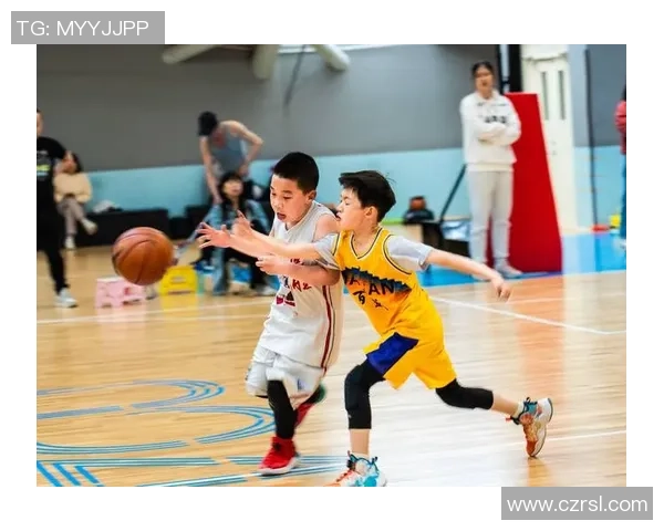 沈梓捷的成长之路与篮球梦想的追逐历程分析